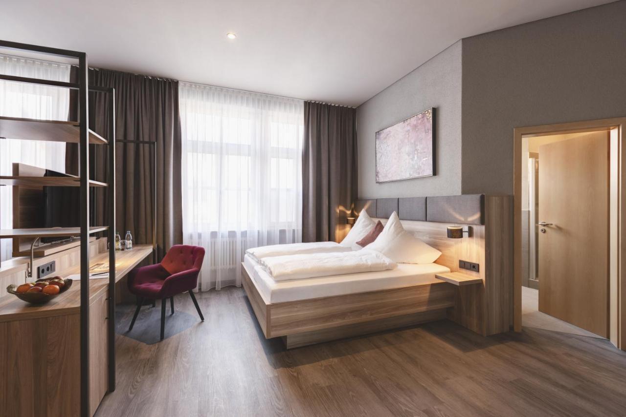 Hotel Das Bischof Таубербішофсгайм Екстер'єр фото